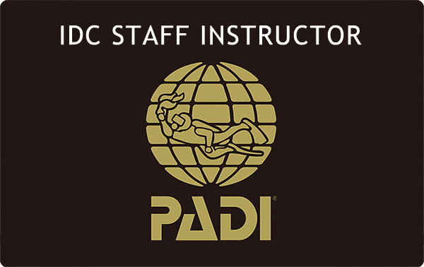 PADI IDCスタッフインストラクター（SI）